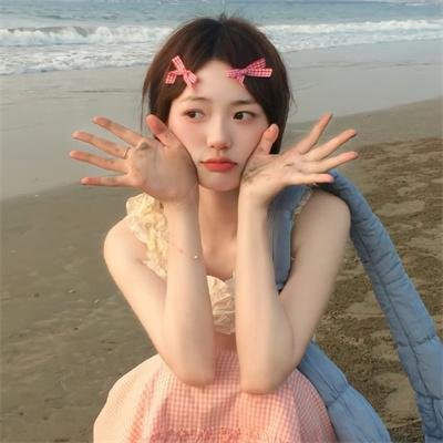 隔楼女孩:我们之间的层距
